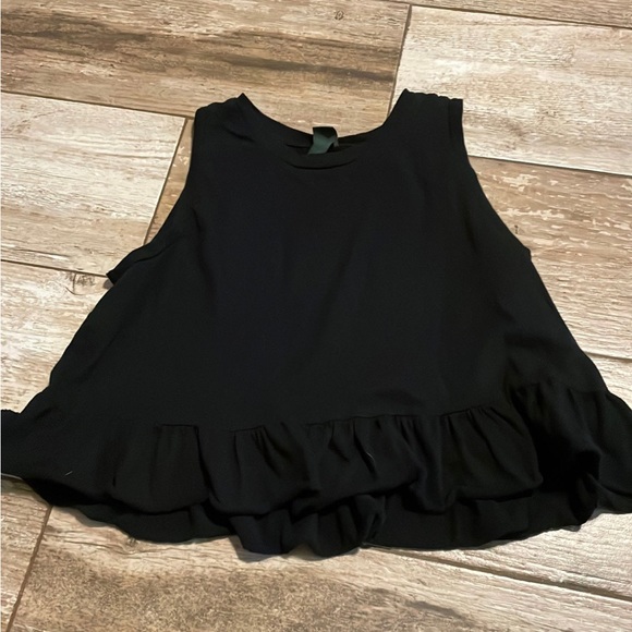 Small black tank top - Picture 1 of 1